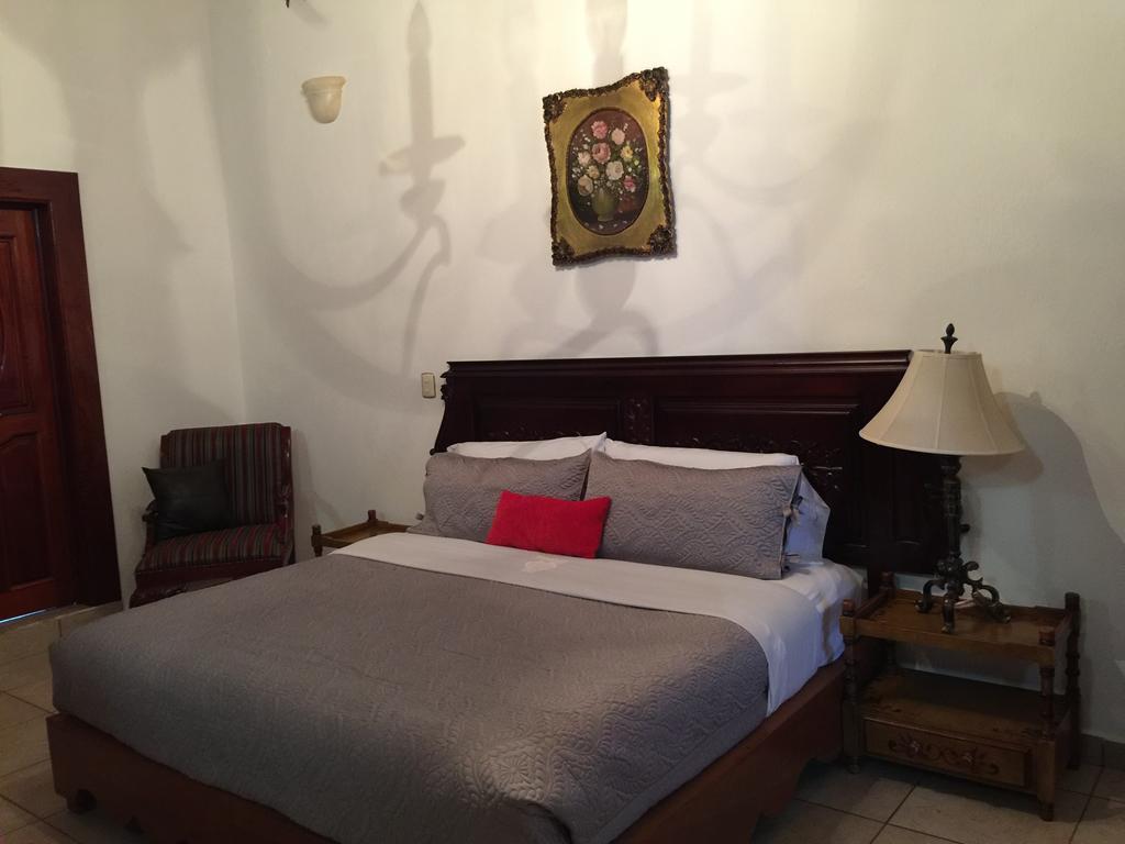 Hotel Mansion Real Сан-Себастьян-дель-Оесте Екстер'єр фото